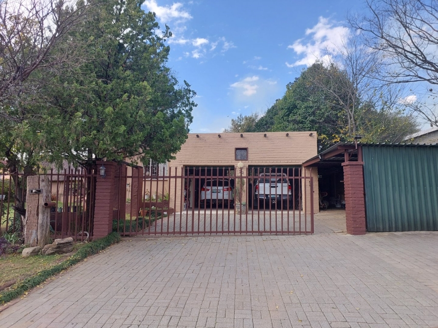 3 Bedroom Property for Sale in Tuinhof Free State